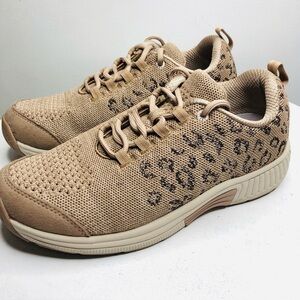 Orthofeet Coral Walking Shoe stretchable knit leopard print SZ 7.5  R1